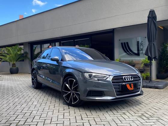 AUDI A3 1.4 TFSI SEDAN AMBIENTE 16V FLEX 4P TIPTRONIC